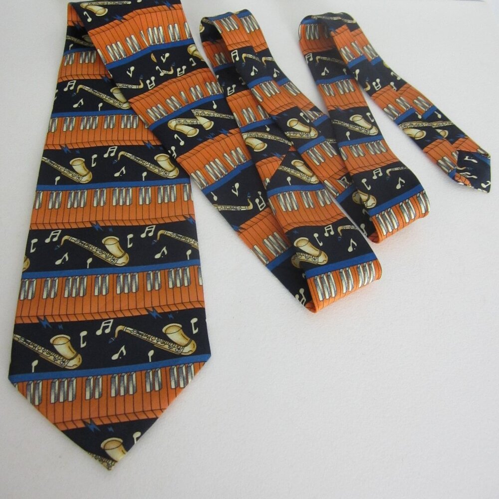 Rene Chagal Saxophone Piano Keys Silk Necktie Tie Orange Blue 58.5" L 3.75" W